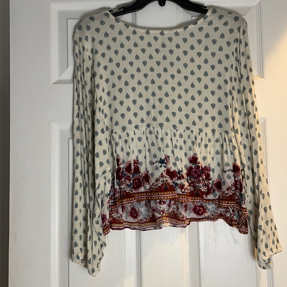 Long Sleeve Cropped Top